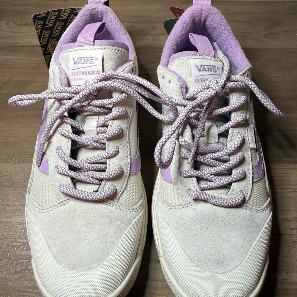 Vans Women's Lavender and Cream Sneakers